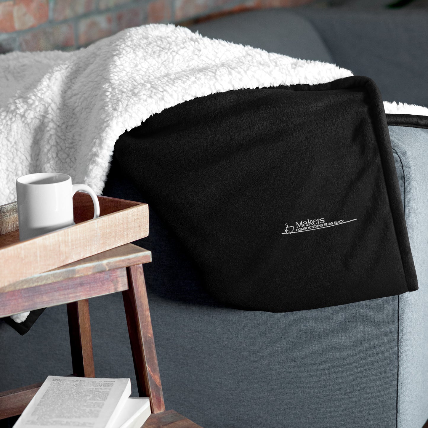 Premium sherpa blanket - Makers
